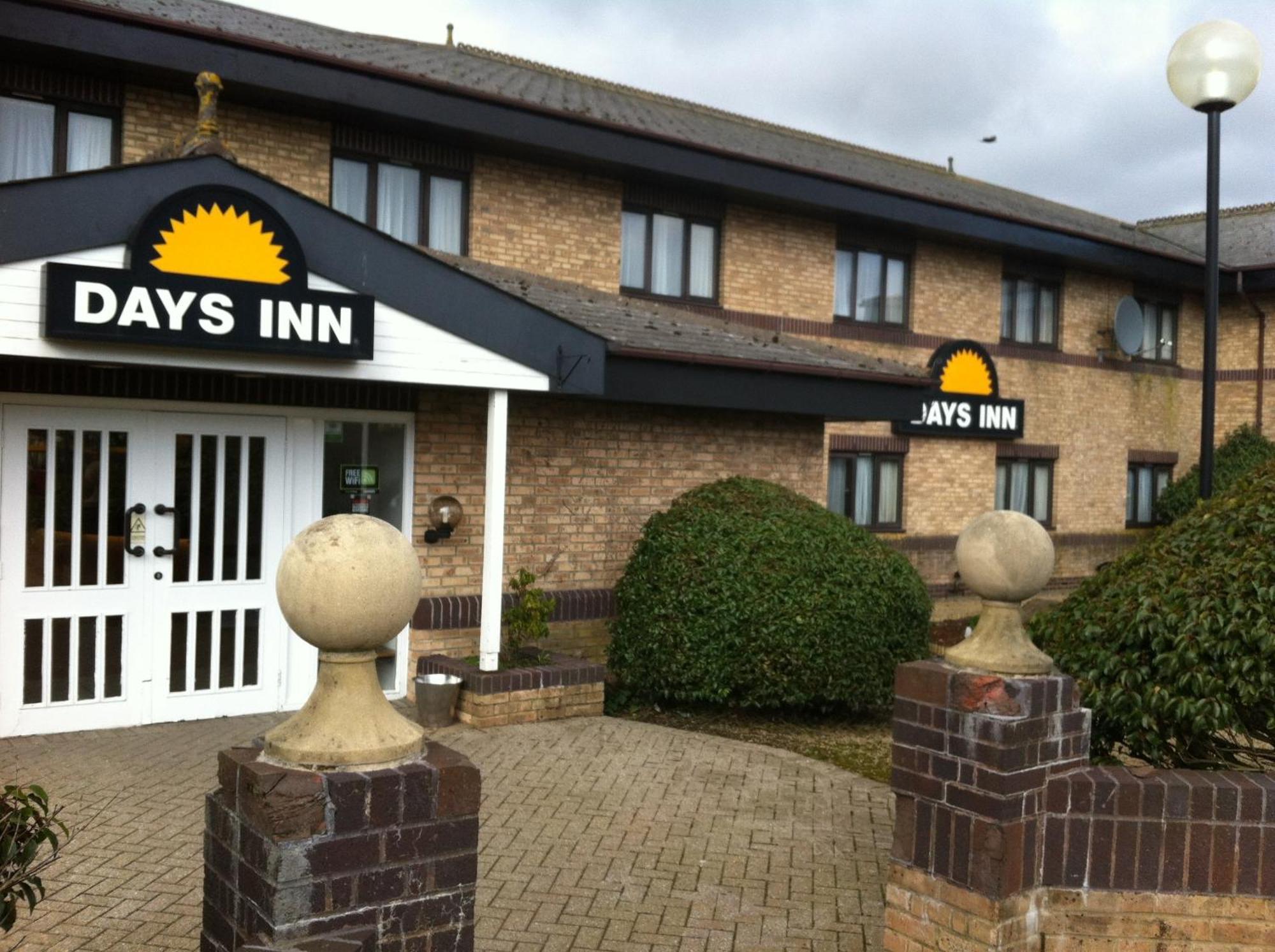 Days Inn Hotel Abington - Glasgow Exterior foto